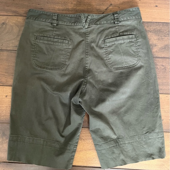 Classic Cotton Golf Shorts - Picture 5 of 6